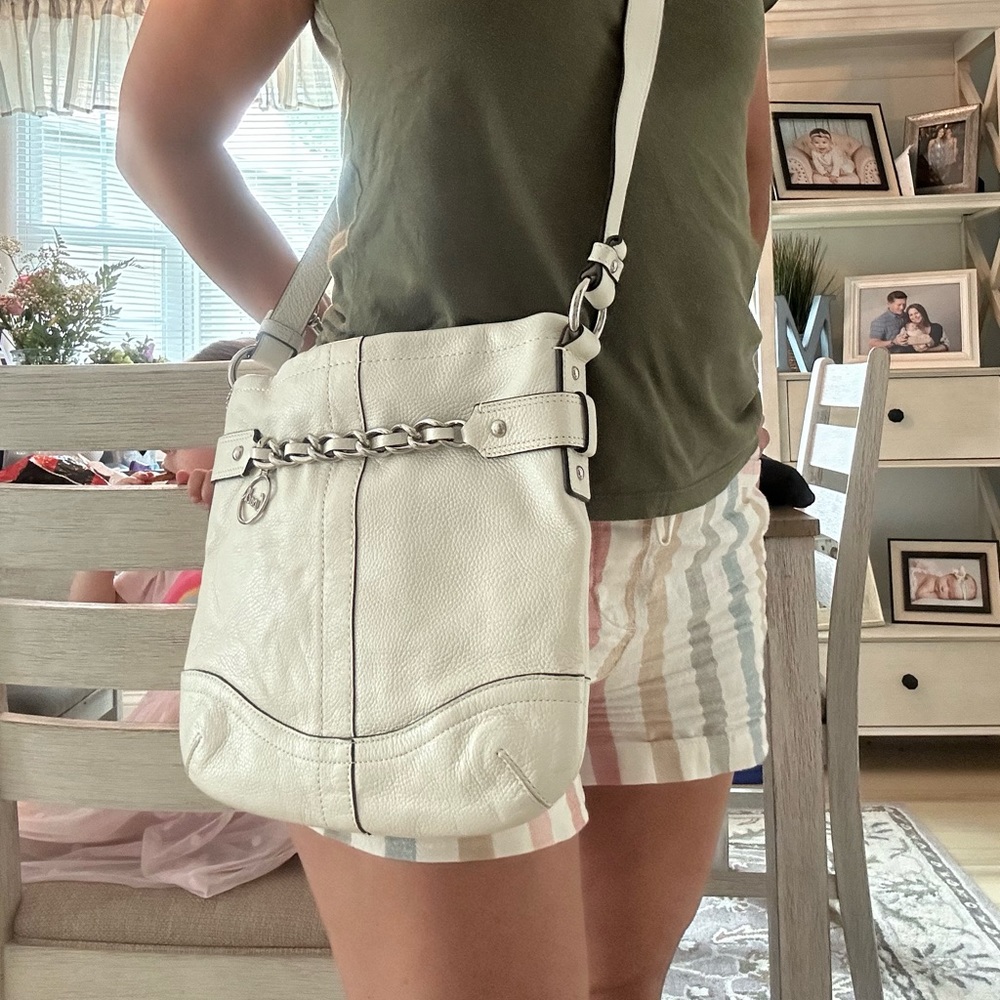 Cream leather Coach crossbody bag